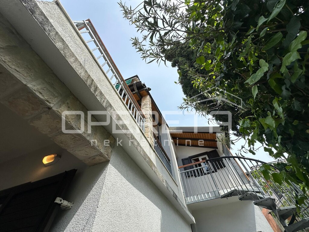 Image 6357381 - 14