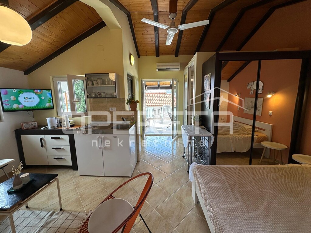 Image 6357381 - 3
