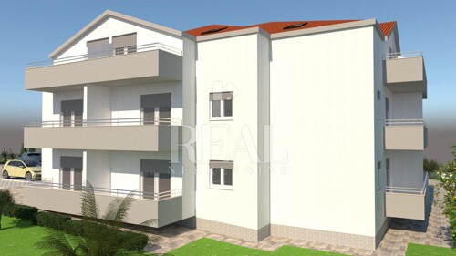 Thumbnail 6357405 - 6