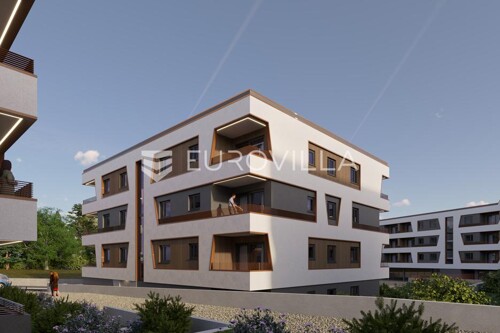 Thumbnail 6357455 - 6