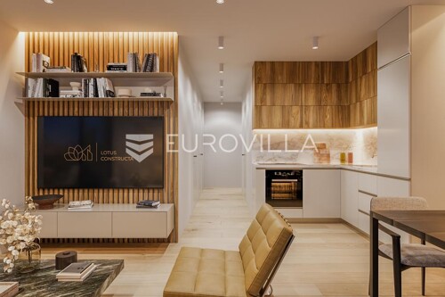 Thumbnail 6357459 - 4