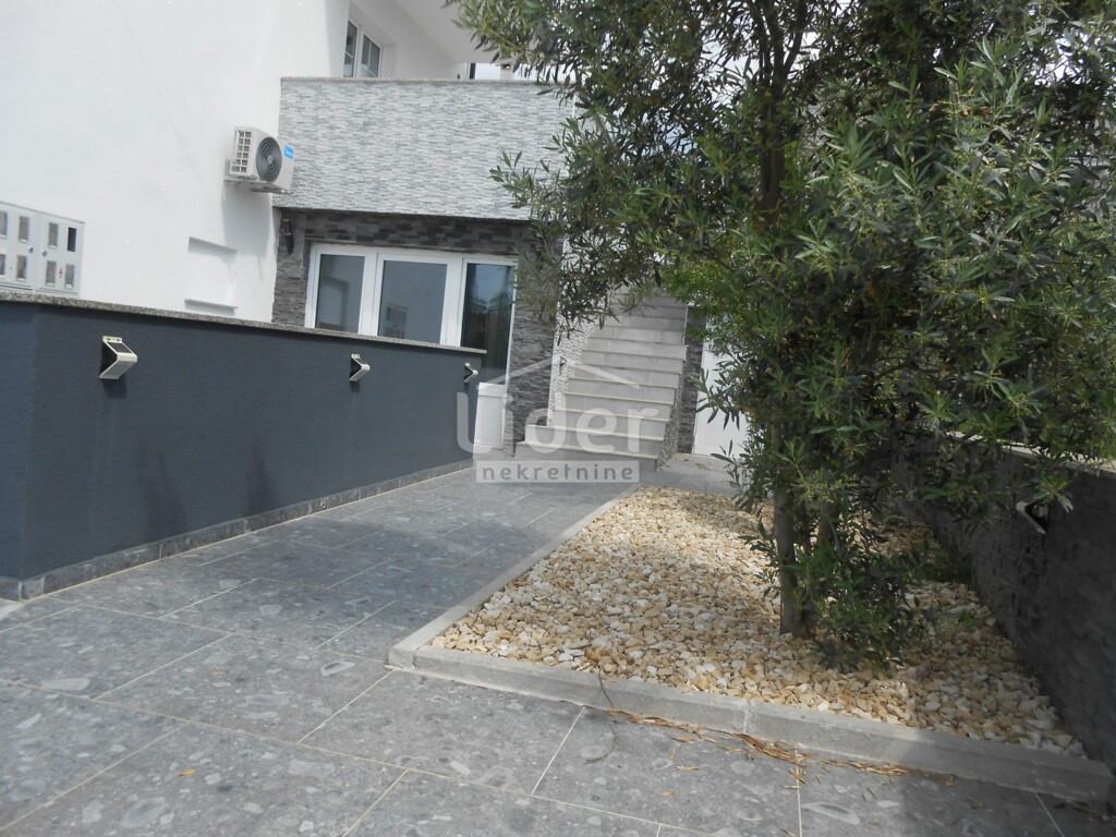 Image 6357481 - 1