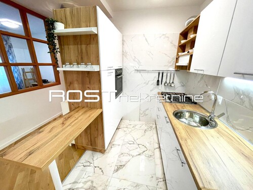 Thumbnail 6357486 - 10