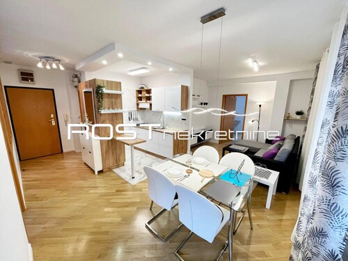 Thumbnail 6357486 - 5