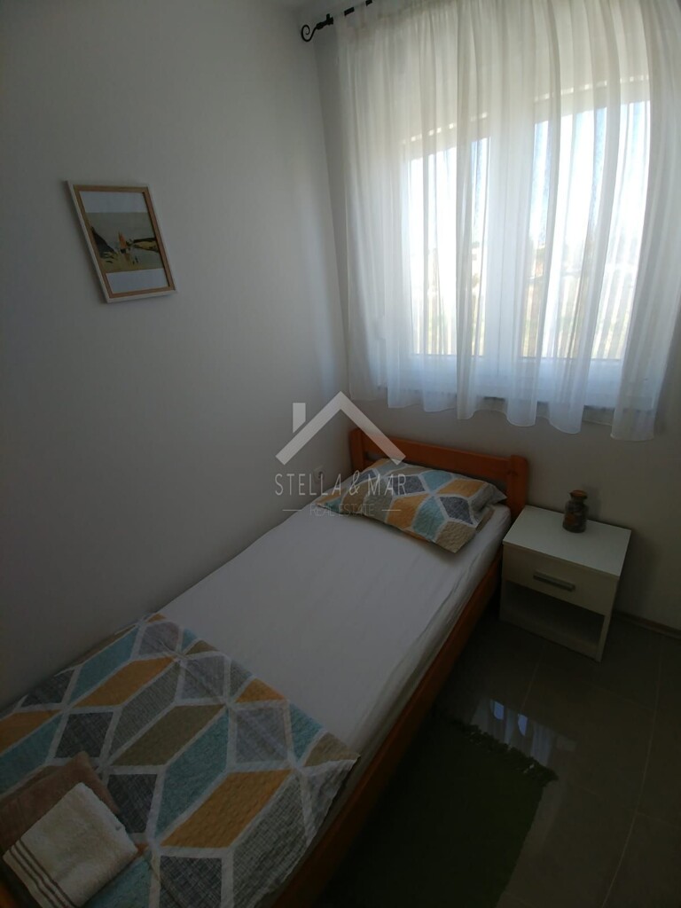 Image 6357488 - 8
