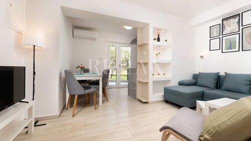 Thumbnail 6357624 - 5