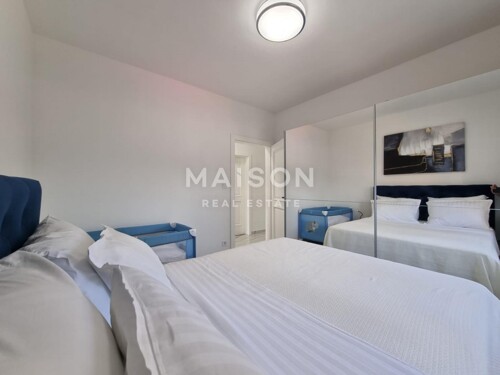 Thumbnail 6357635 - 4