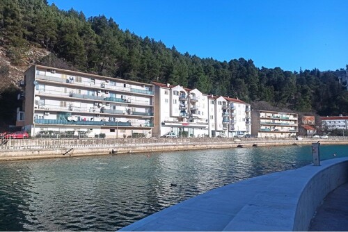 Thumbnail 6357641 - 3