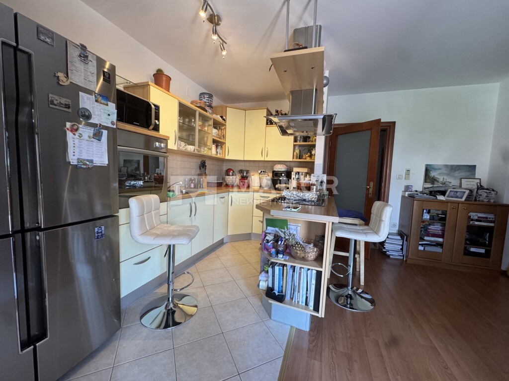 Image 6357653 - 4
