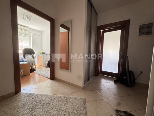 Thumbnail 6357653 - 10