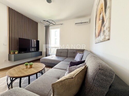 Thumbnail 6357654 - 4