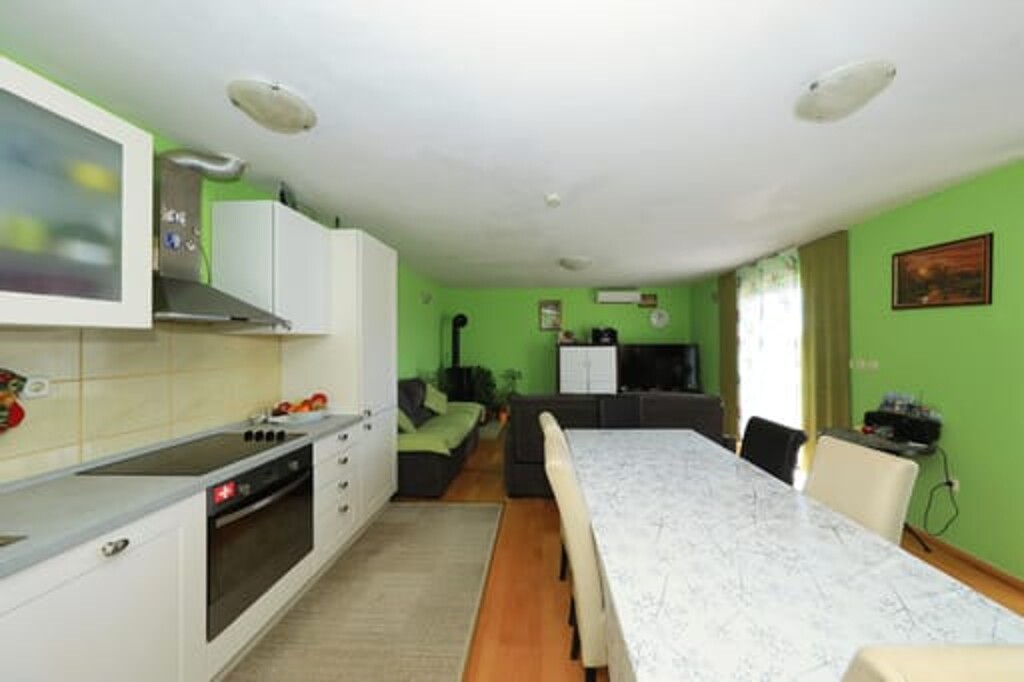 Image 6357672 - 2
