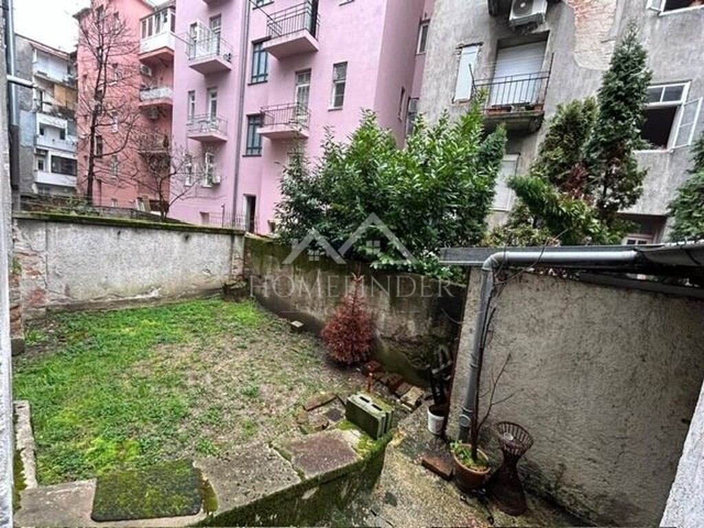 Image 6357677 - 12