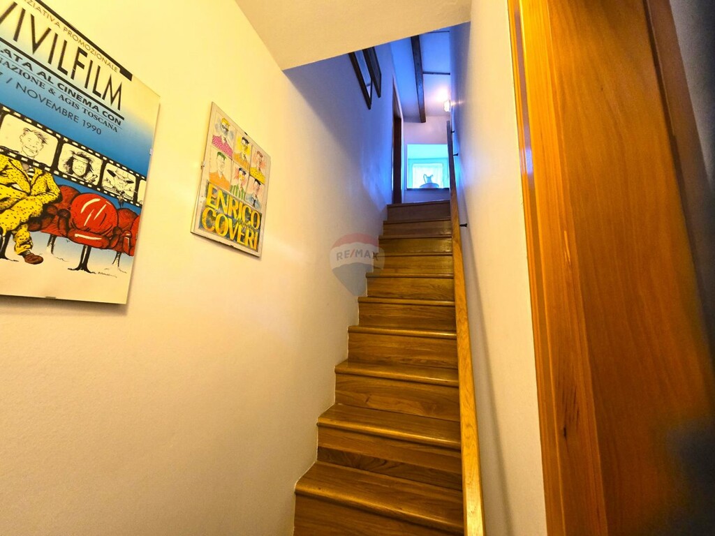 Image 6357695 - 8