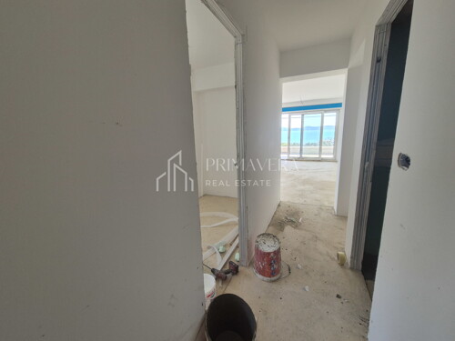 Thumbnail 6357713 - 4