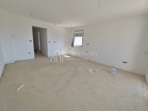 Zadar/Diklo, novogradnja, pogled na more, garaža, blizina mora!