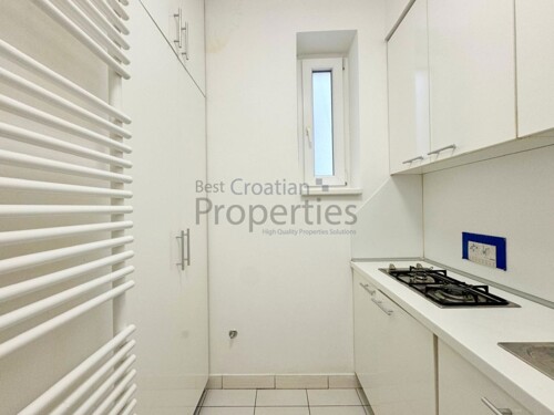 Thumbnail 6357714 - 12