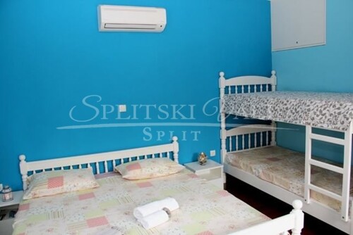 Thumbnail 6357727 - 5