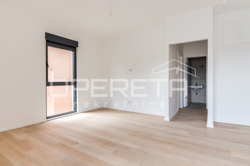 Thumbnail 6358054 - 10