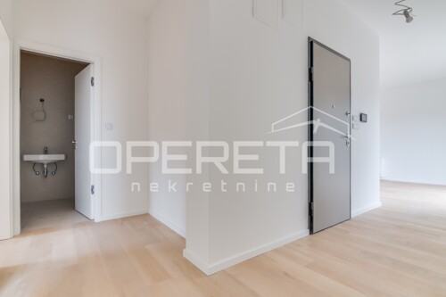 Thumbnail 6358055 - 21