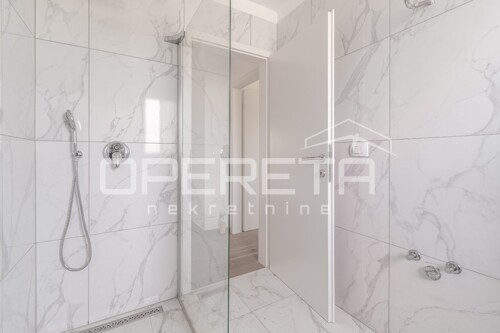 Thumbnail 6358063 - 5