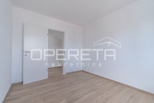 Thumbnail 6358064 - 5