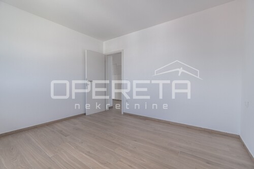 Thumbnail 6358064 - 8