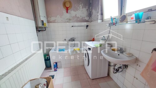 Thumbnail 6358065 - 3