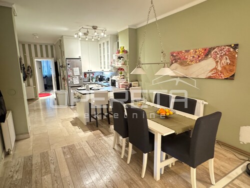 Prodaja, Stan, Kvatrić, Mandrovićeva, 3,5s, 94m2