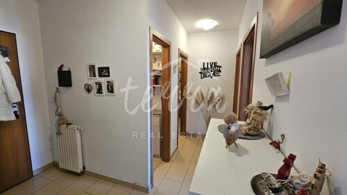 Thumbnail 6358082 - 9