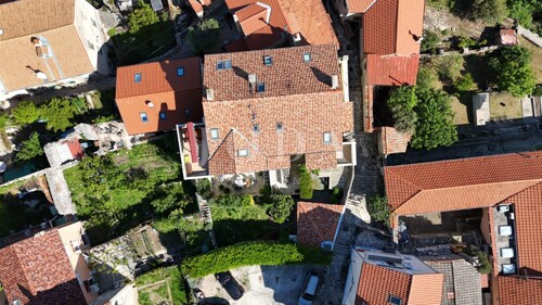 Thumbnail 6358103 - 7