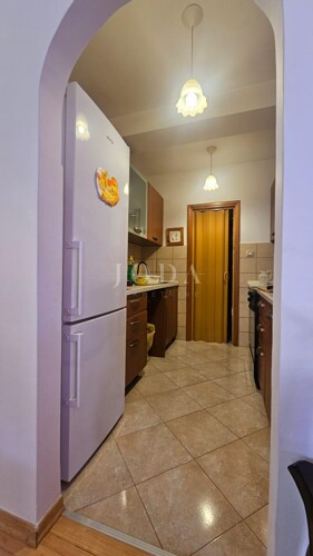 Thumbnail 6358103 - 16