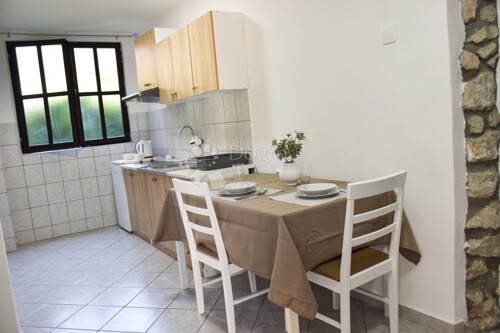 Thumbnail 6358120 - 8