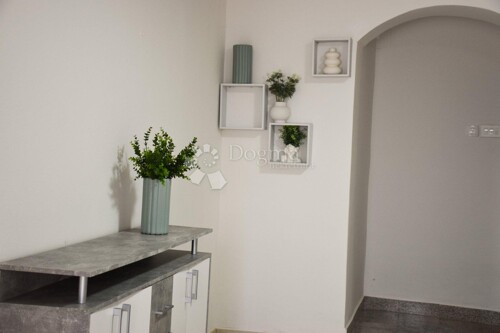 Thumbnail 6358120 - 14