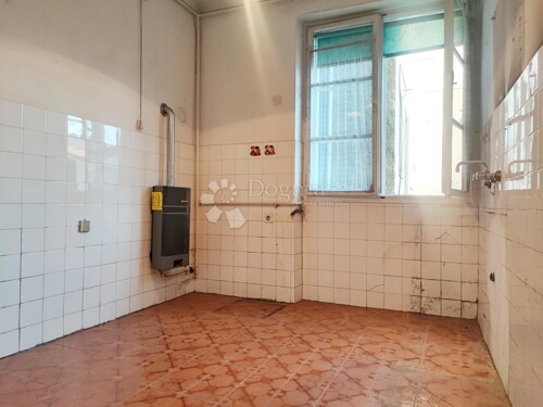 Thumbnail 6358126 - 3