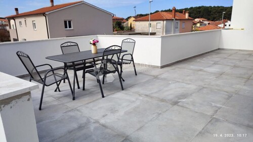 Thumbnail 6358133 - 10