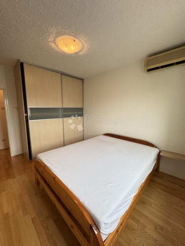 Thumbnail 6358137 - 15