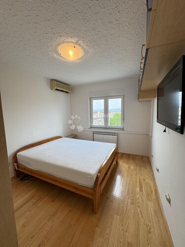 Thumbnail 6358137 - 16