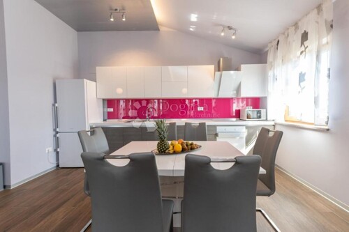 Thumbnail 6358146 - 7