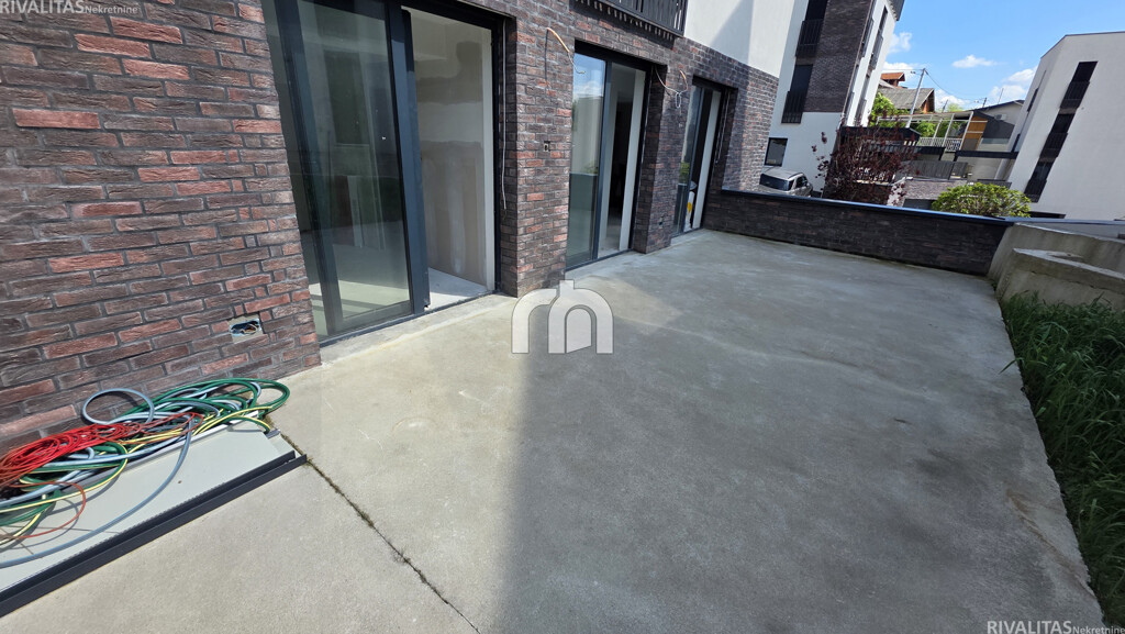 Image 6358149 - 9