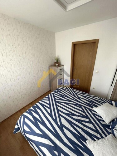 Thumbnail 6358167 - 5