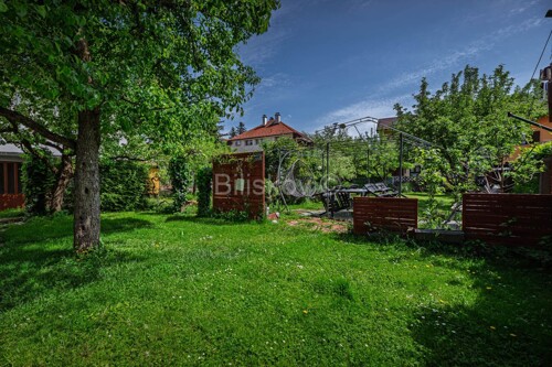 Prodaja, Zagreb, Šalata, zemljište sa starom kućom