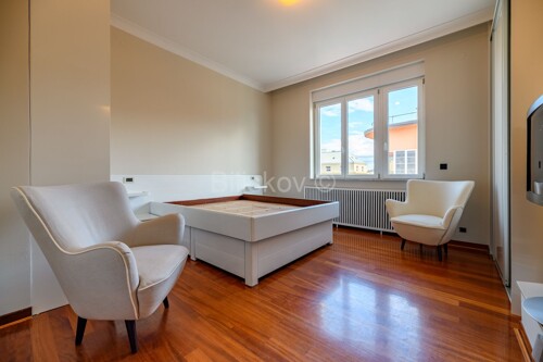 Thumbnail 6358208 - 16