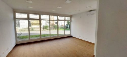 Novi Zagreb-Odra: poslovni prostor 40m2, prizemlje, novouređen