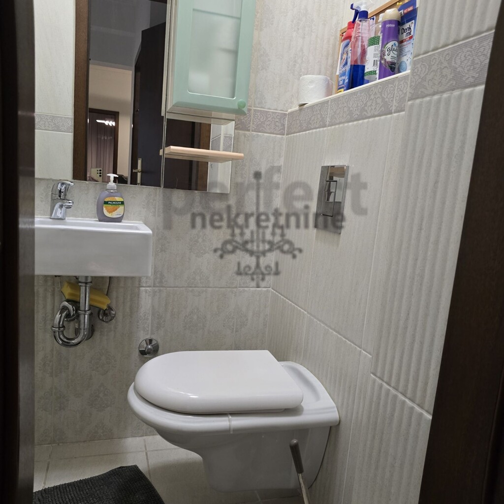 Image 6358287 - 9