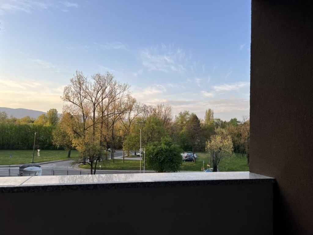 Image 6358293 - 8