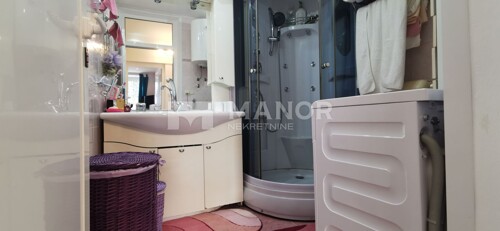 Thumbnail 6358304 - 12