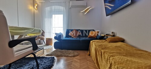 RIJEKA, PEĆINE - 4S+DB stan s okućnicom i garažom, 1.red do