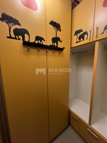 Thumbnail 6358309 - 11