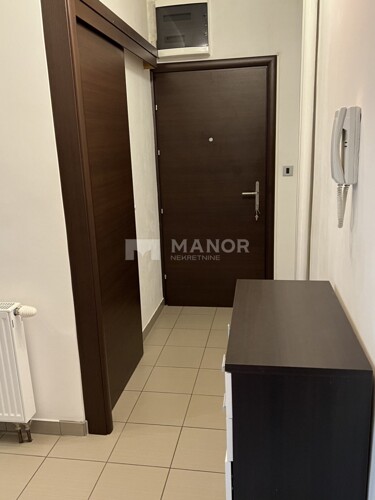 Thumbnail 6358309 - 9